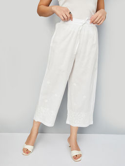 max - Women White Embroidered Palazzo