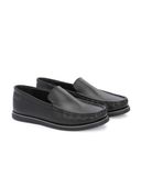 Black color option, Sold out, Currently selected