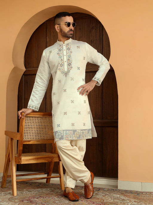 KRAFT INDIA LUXE Cotton Silk Embroidered Mandarin Collor Off White Kurta