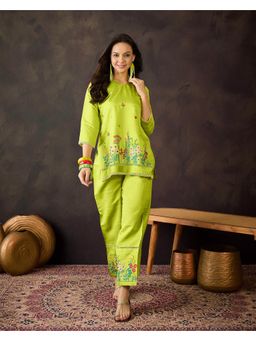 Gahan - Green Silk Blend Floral Print with Embroidered Kurta & Pant