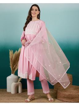 Gahan - Pink Silk Blend Zari Thread Embroidered Kurta with Pant & Dupatta