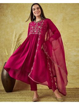 Gahan - Magenta Sik Blend Zari Embroidered Anarkali Anarkali Kurta with Pant & Dupatta
