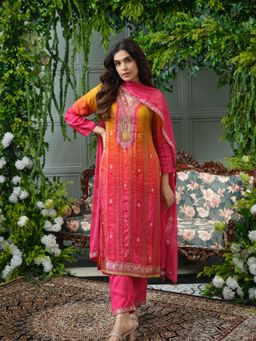 Gahan - Pink Digital Print Kurta with Pant & Heavy Handwork Dupatta