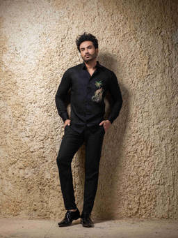 PRIYANKA HARALALKA - Black Cheetah Hand Embrodered Full Shirt