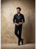 Black color option, Sold out, Currently selected
