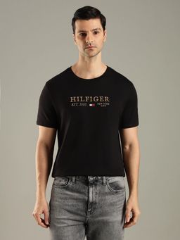 Tommy Hilfiger - Black Solid Regular Fit Cotton T-Shirt
