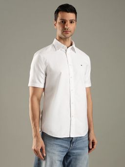 Tommy Hilfiger - Men White Solid Regular Fit Shirt