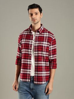 Tommy Hilfiger - Men Red Checks Regular Fit Shirt