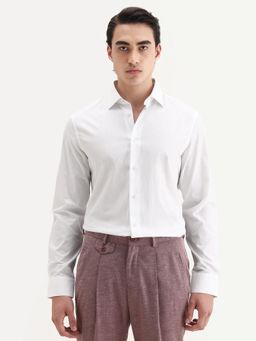 Rare Rabbit - Men White Solid Shirt