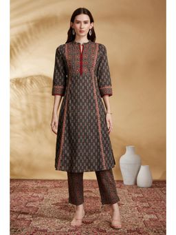 Cotton Culture - Women Grey Floral Printed Kurta with Pant