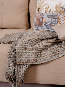 ONSETHOMES - Thatched Grey Handwoven Throw