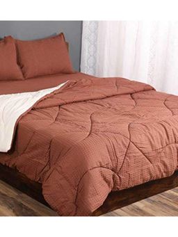 Saral Home - Waffle Cotton Solid Queen Size Quilt Brown