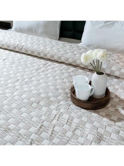 Saral Home - Dibbi All Season Bedspread-Comforter-Quilt with 2 Pillow Cover Beige