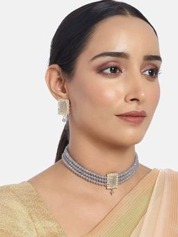 I Jewels - Gold Plated Traditional Stone Pearl Choker Necklace Jewellery Set (ML237Gr)