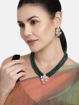 I Jewels - Gold Plated Traditional Kundan & Pearl Necklace Jewellery Set For Women (ML311BL)