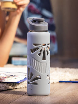 Glasafe - Borosilicate Glass Bottle with Protective Silicone Sleeve (Grey) 750ml