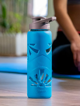 Glasafe - Borosilicate Glass Bottle with Protective Silicone Sleeve (Blue 750ml