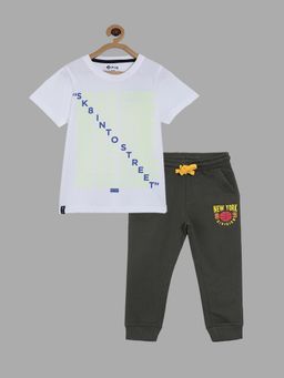 3PIN - Boys White Printed T-Shirt with Joggers