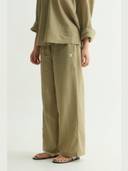 Olive color option, Currently selected