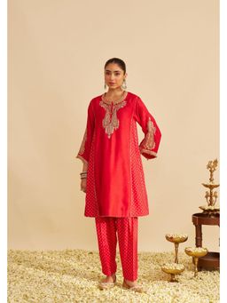 Sheetal Batra - Jeriah - Red Short Kurta With Salwar And Dupatta