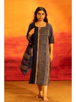 Banana Labs - Illume Luma Crinkled Navy Dress