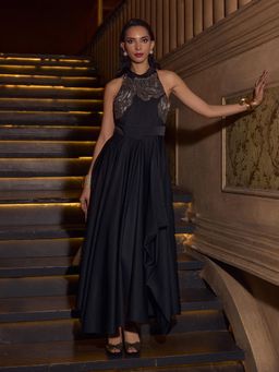 House of Fett - Black Rose Gown