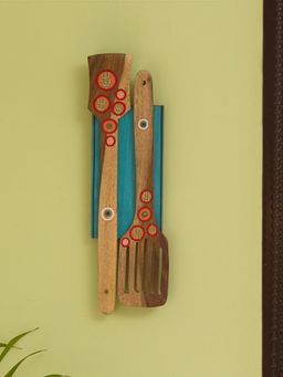 ExclusiveLane - 'Desert Spatulas' Hand-Painted Wall DÃ©cor In Mango & Pine Wood