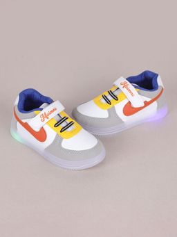 Hopscotch - Unisex Grey Text Print Led Sneakers