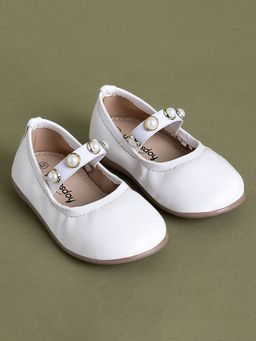 Hopscotch - Pearl Embellished Ballerina