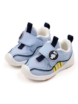 Hopscotch - Unisex Blue Giraffe Applique Infant Sneakers