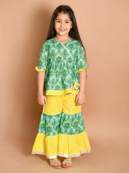 Lil Pitaara - Pure Cotton Floral Print Kurti With Sharara Green (Set of 2)