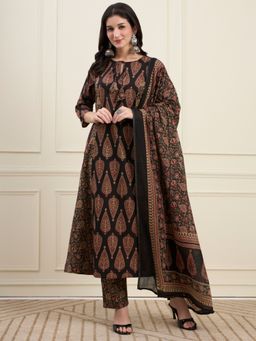 Yufta - Women's Black Cotton Kalidaar Style Kurta With Pant & Dupatta