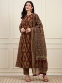 Maroon color option, Sold out
