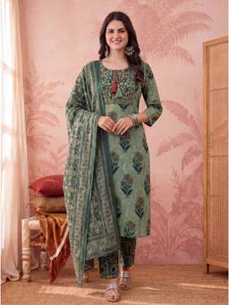 Yufta - Women's Green Straight Pure Cotton Floral Kurta With Pant & Dupatta