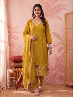 Yufta - Women's Mustard Chanderi Silk Thread Work Kurta With Pant & Dupatta