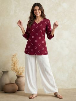 Jaipur Kurti - Women's V-Neck Printed Straight Cotton Short Kurti