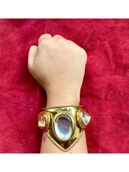 Valliyan - Polki Wonder Woman Handcuff Gold