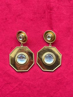 Valliyan - Polki Hexagon Earrings Gold