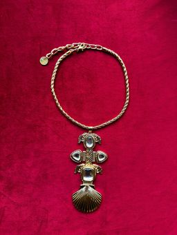 Valliyan - Gold Polki Arch Necklace