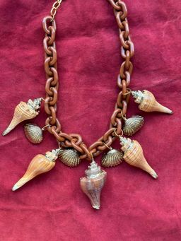 Valliyan - Princess Of The Sea Shell Necklace