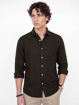 max - Brown Solid Slim Fit Shirt