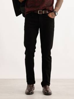WROGN - Black Solid Straight Fit Denim Jeans