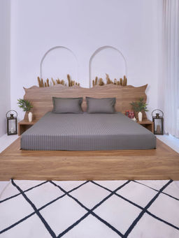 BELIHODE - 300 TC, Pure Cotton Striped Fitted Queen bedsheet witrh 2 pillow cover