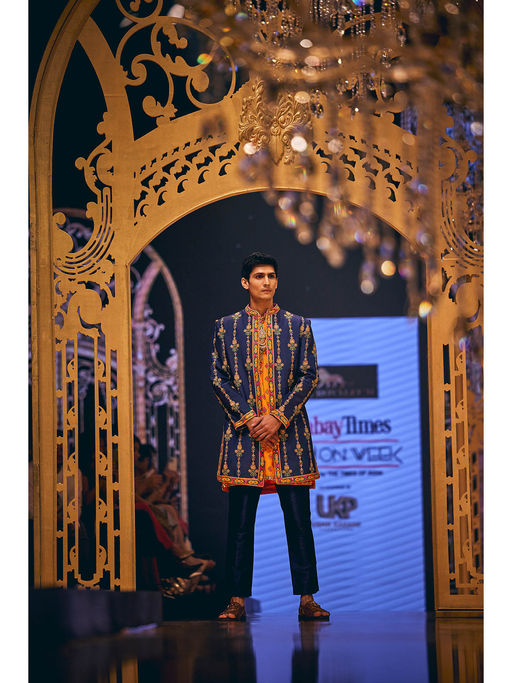 THE ROYALEUM ATELIER Blue Jacket with Kurta and Pant (Set of 3)
