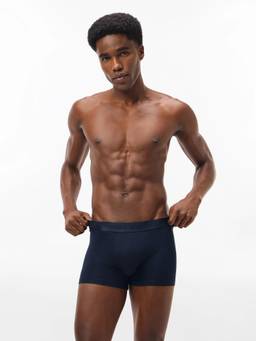 Tommy Hilfiger - Men Multi-Color Solid Trunks (Pack of 3)