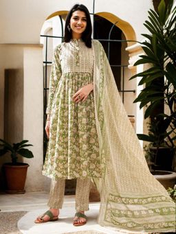 Gahan - Cotton Gathered Floral with Lace Work Green Kurta with Pant & Dupatta (Set of 3)
