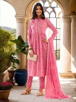 Gahan - Cotton Gathered Floral with Lace Work Pink Kurta with Pant & Dupatta (Set of 3)