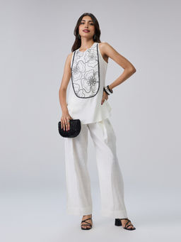 Gajra Gang - Off White Embroidered Yoke Tunic Pleated Pant Co-Ord Set Chalk And Slate (Set of 2)