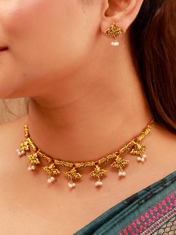 Voylla - Pillars Of Time Floral Drop Necklace Set