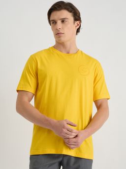 GANT - Men Yellow Pure Cotton T-Shirt